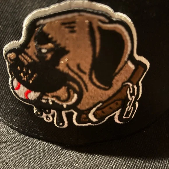 BaseBallism Black drooling Dog Embroidered Cap fitted 7 3/8 never worn - Picture 2 of 10